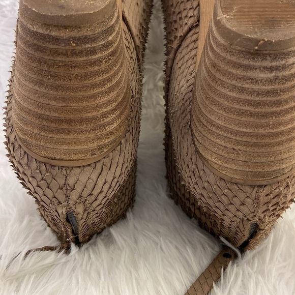 Liendo , Women’s, Tan Ankle Boots. Size-7 - Picture 7 of 11